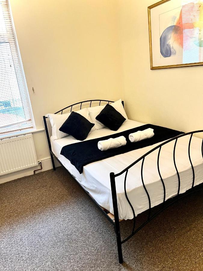 Aldgate Holiday Rooms Londres Extérieur photo