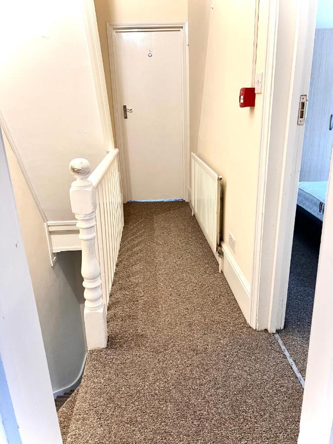 Aldgate Holiday Rooms Londres Extérieur photo